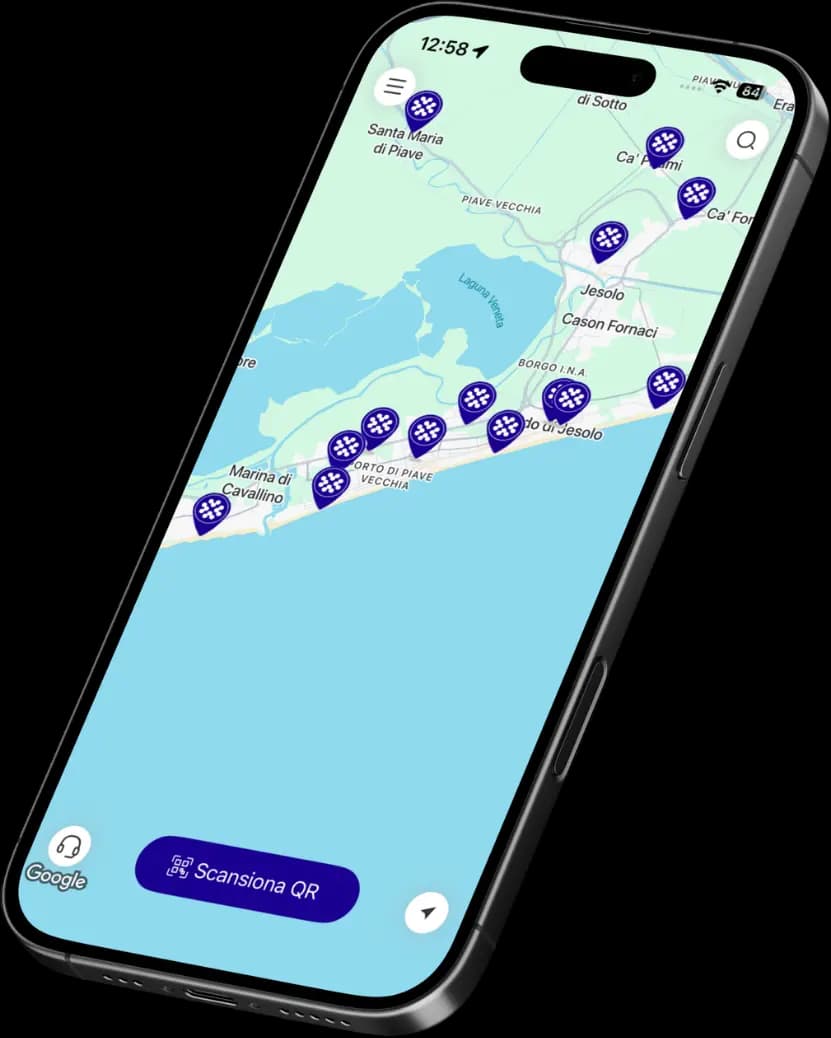 Schermata app AmpereOne con mappa delle stazioni disponibili